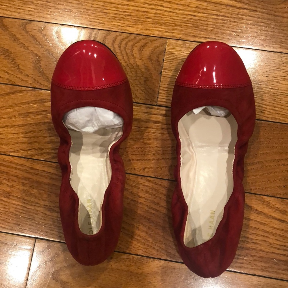 EUC Cole Haan baller flat size 7.5 color red.  Worn twice